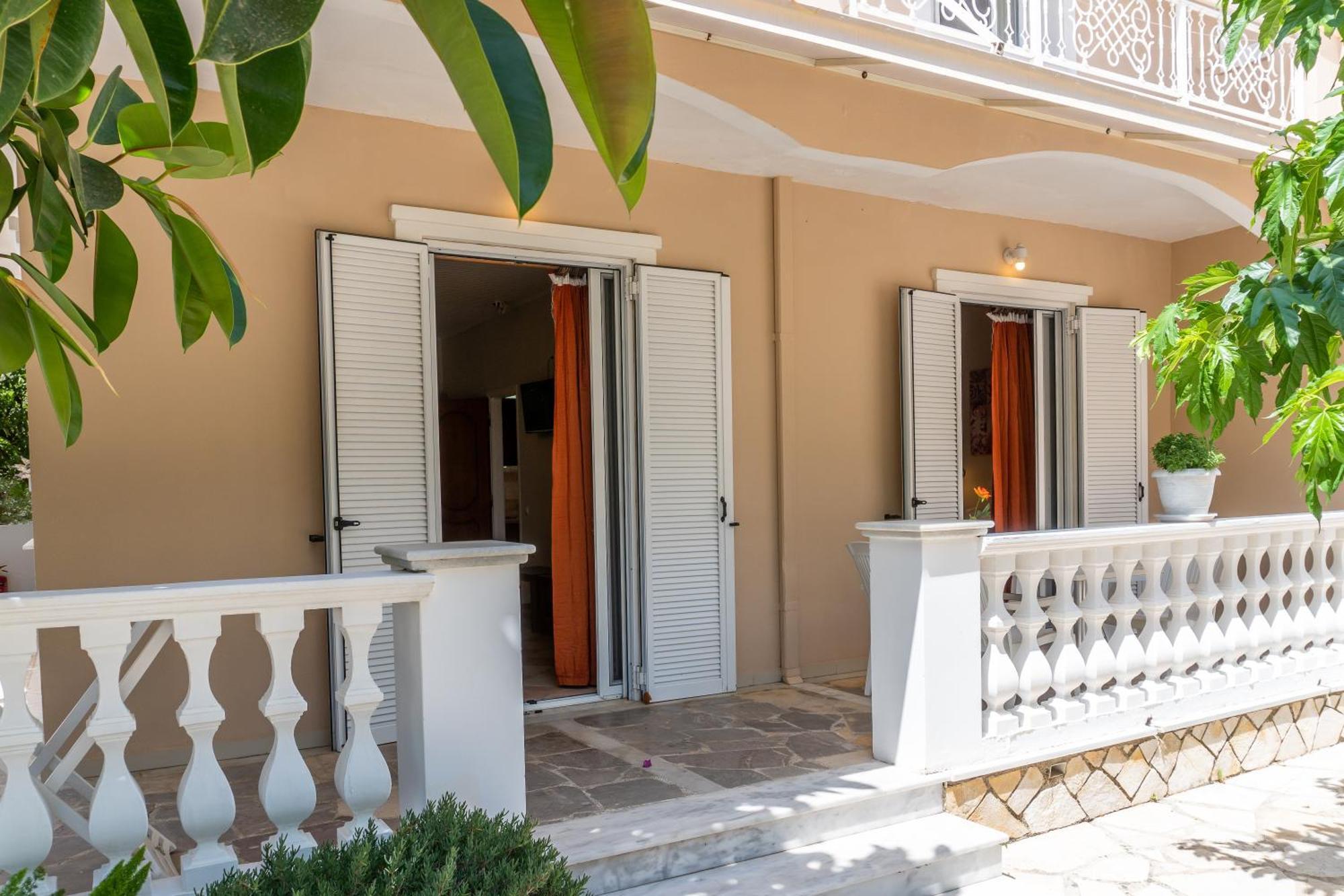 Mentikas Studios Laganas Exterior photo